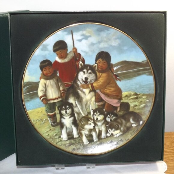 Proud Mother, Art Plate by Nori Peter for Anna Perenna - Picture 3 of 9